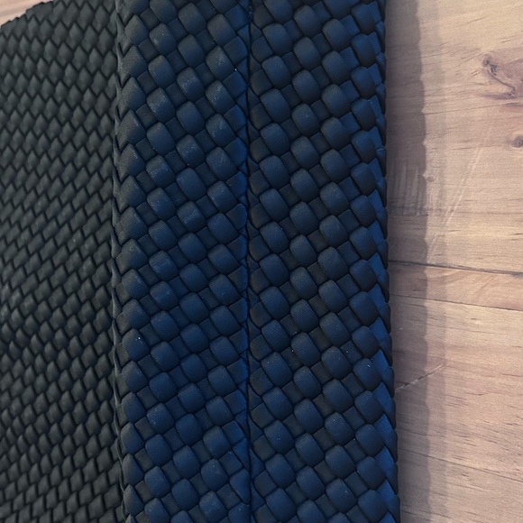 Naghedi Nomad Medium Hobo Onyx Black like new - Picture 5 of 8